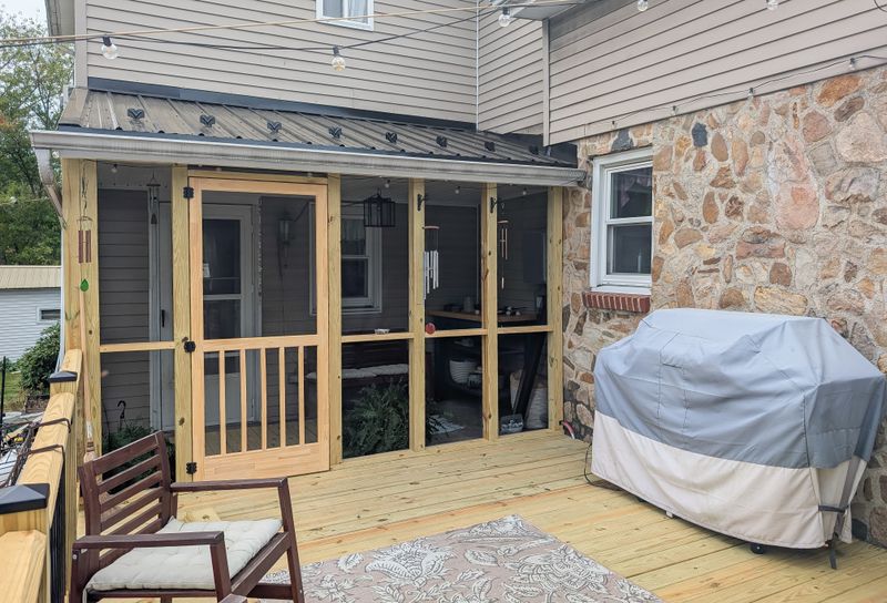 Deck Installation & Repair