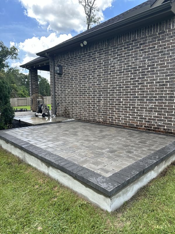 Pavers & Gravel