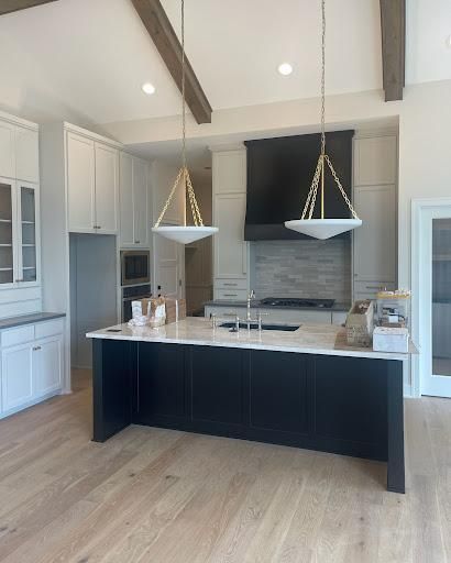 Cabinet Refinishing