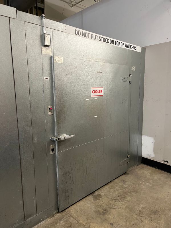 Walk-in Cooler Installation