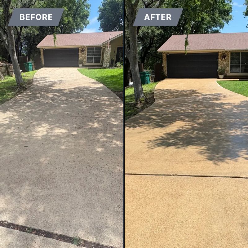 Driveway and Sidewalk Cleaning