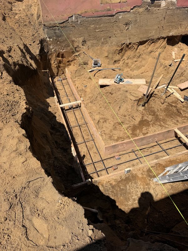 Base / Footing Foundation