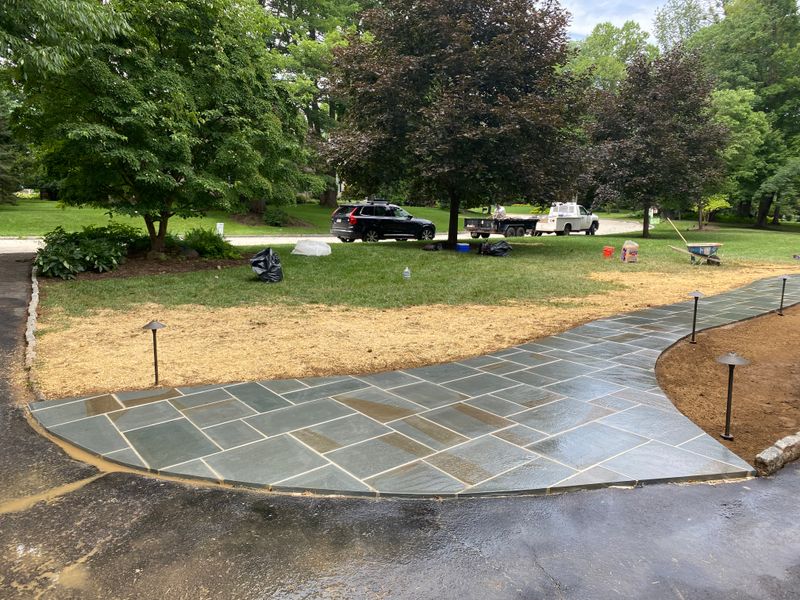 Flagstone/masonry hardscaping