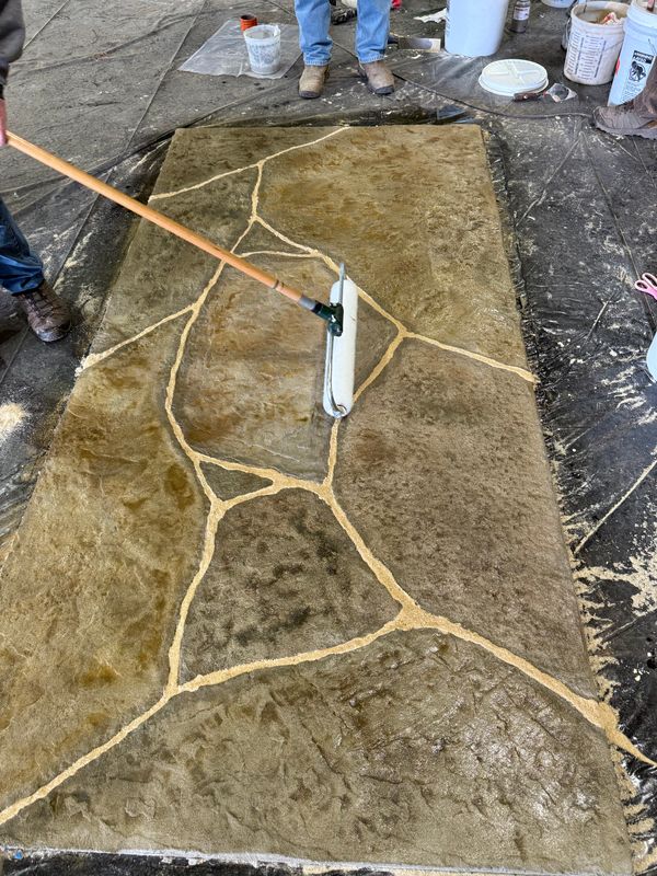 Concrete overlays