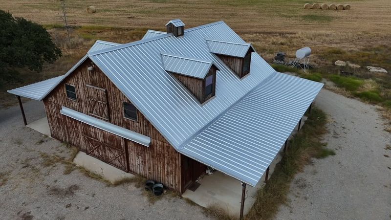 Metal roofs 