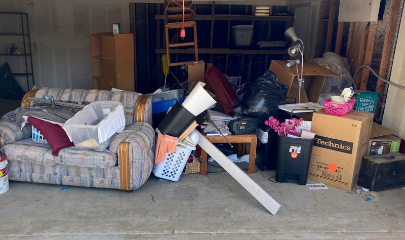 Garage clean out in Palmdale CA