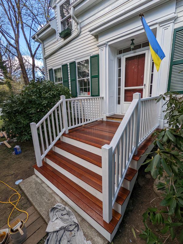 EXTERIOR CARPENTRY & DECKS (SELECT RENOVATIONS)