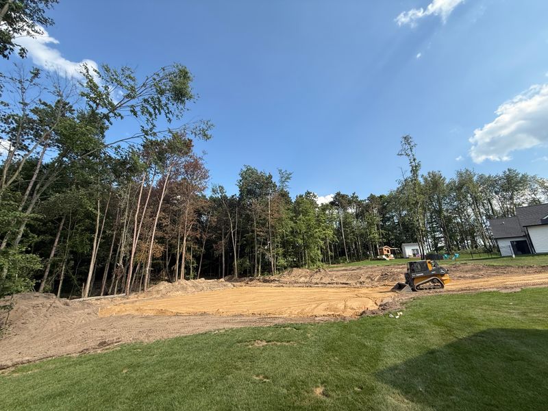 Site preps/land clearing 