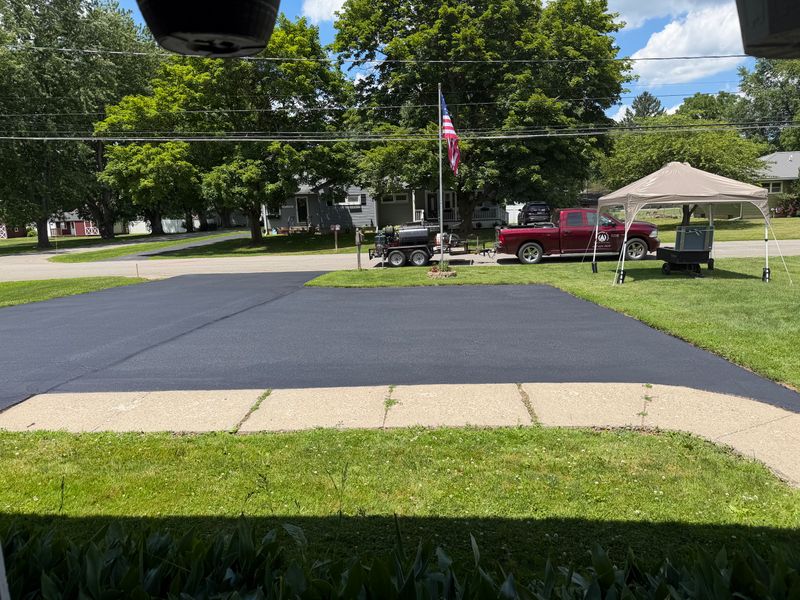 Sealcoating