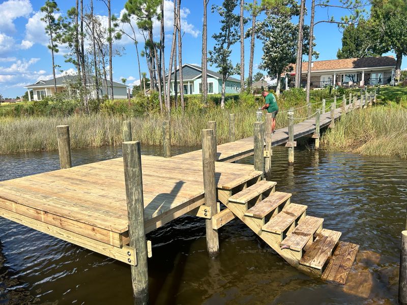 Docks