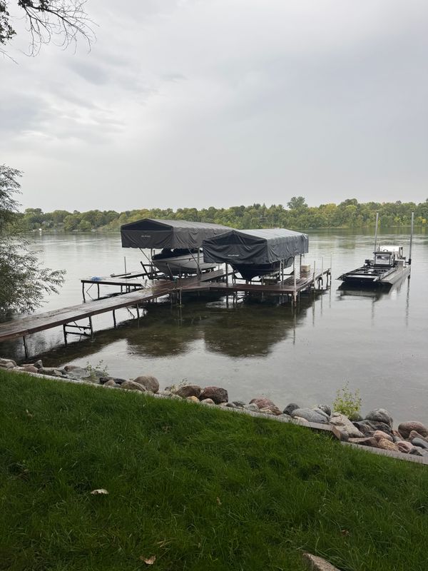 Dock installation / Removal