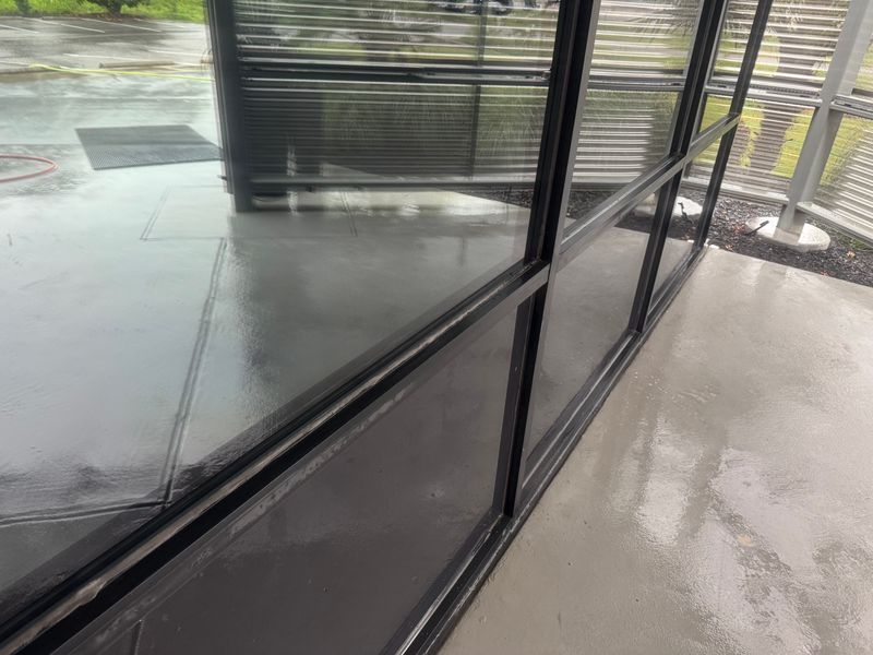 Commercial Pressure Washing