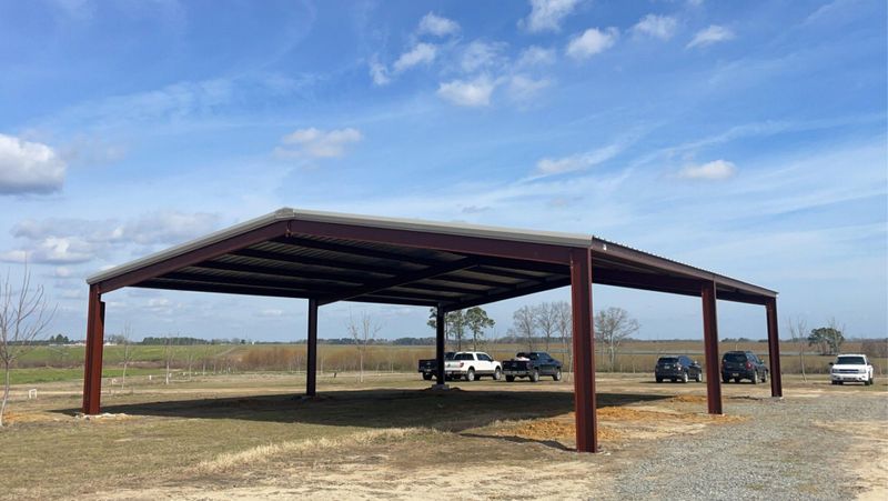 Shops & Garages