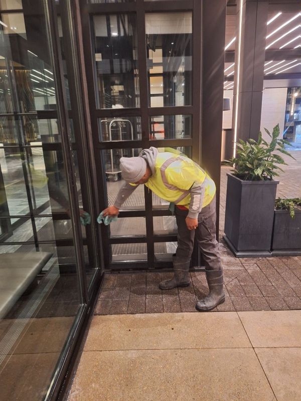 Window Cleaning gallery