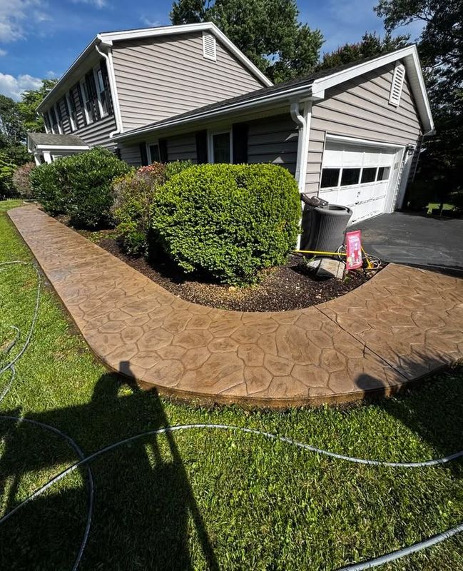 Driveway and Sidewalk Cleaning