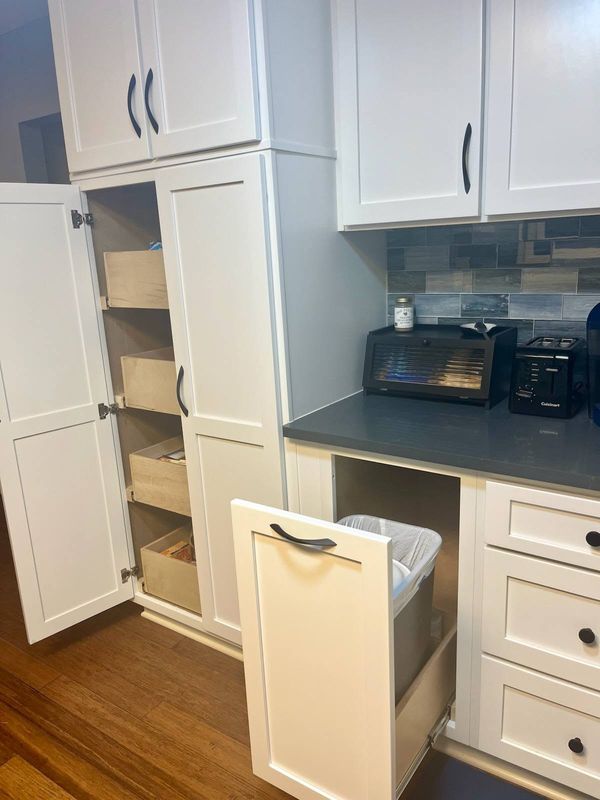 Custom Cabinet Manufacturing