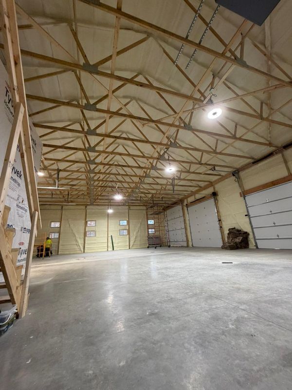 Commercial Closed Cell
