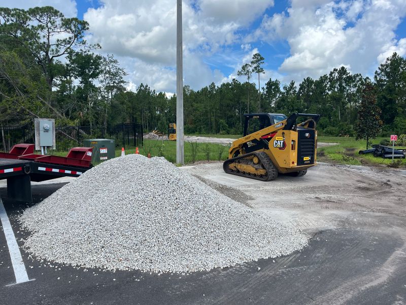 Fill dirt & Aggregates