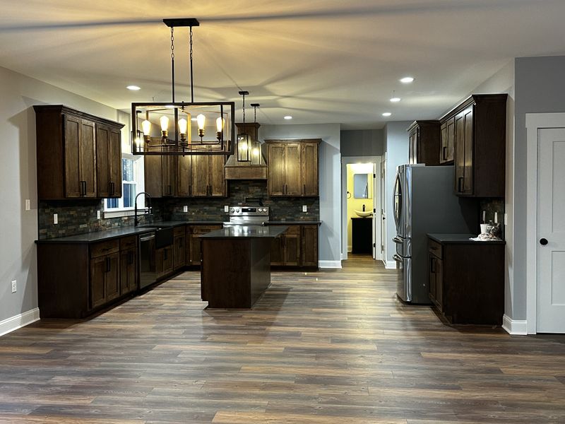 Farmhouse 1800 Sq Ft