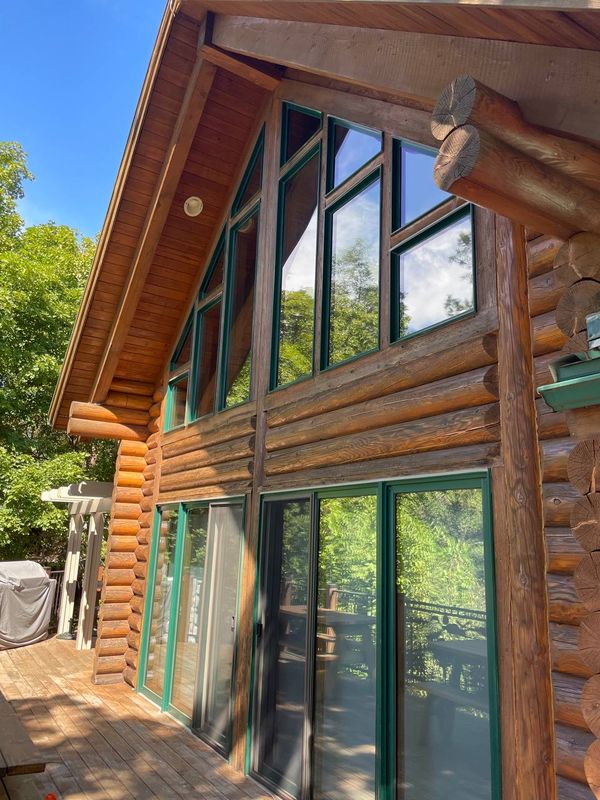 Log Homes Refinishing