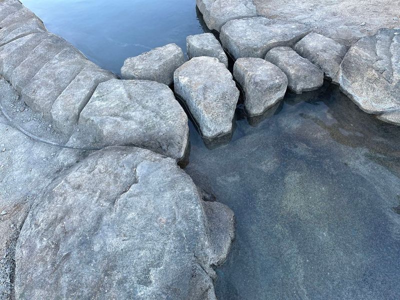 Retaining walls