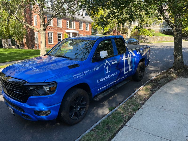 Circuit Breaker Installation and Repair