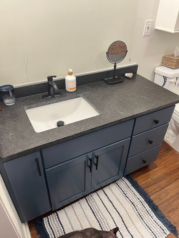 Custom Cabinet Manufacturing