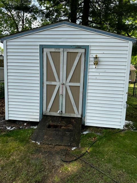 B&L Unlimited Power Washing