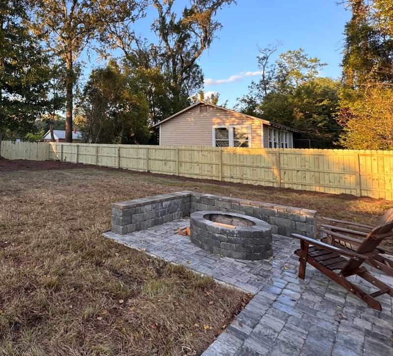 Pavers & Hardscapes