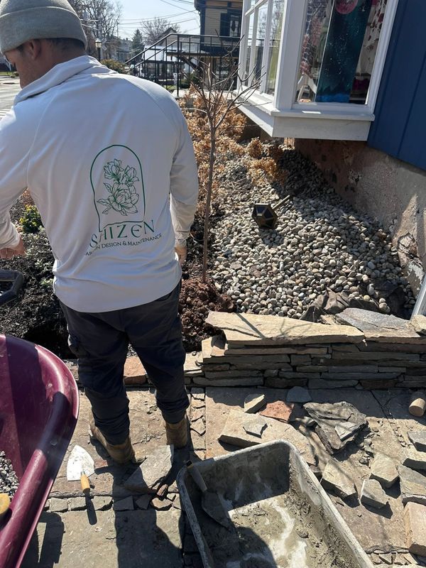 Stone & Hardscaping
