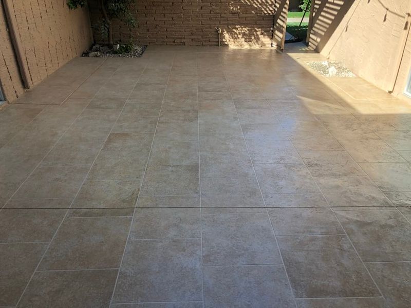Staggered tile design concrete overlay 