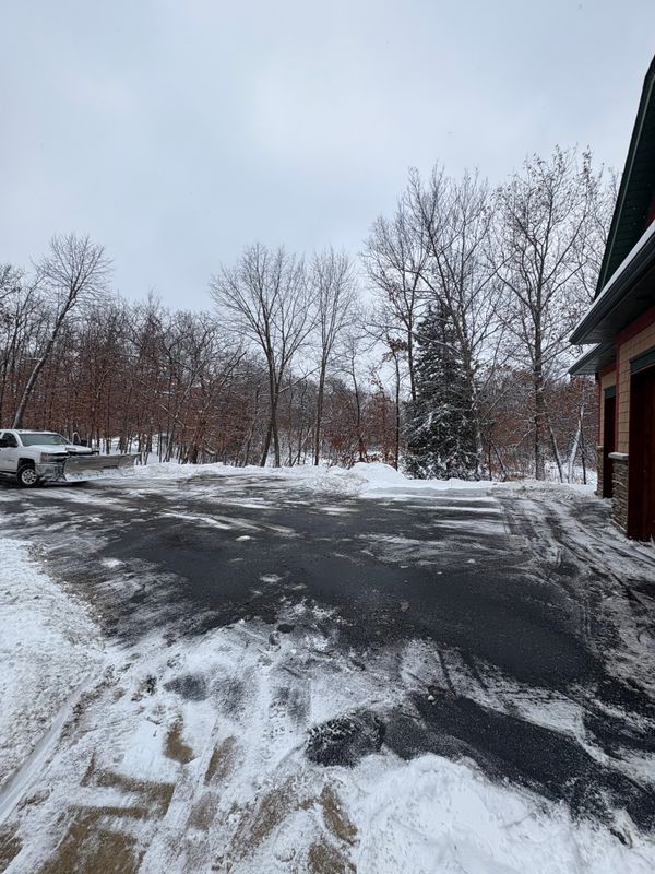 Residential & Commercial Snow Removal