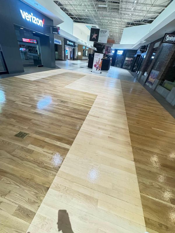 Solid hardwood installation
