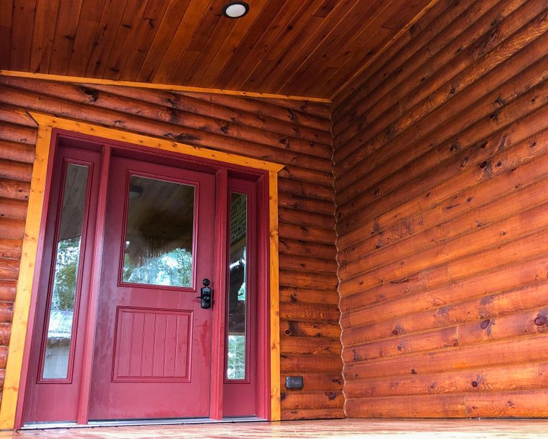 Log Home Refinishing