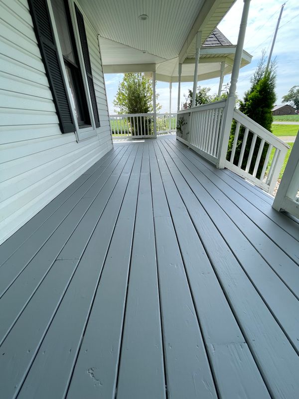 Deck Staining and Sealing