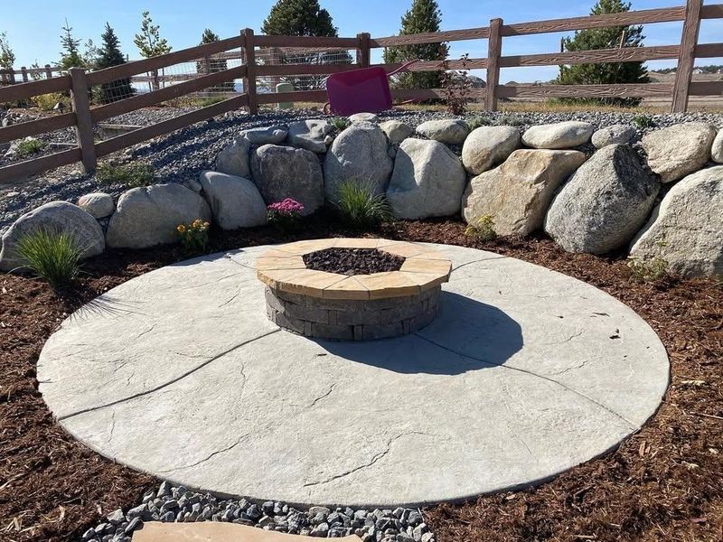 Custom Hardscapes