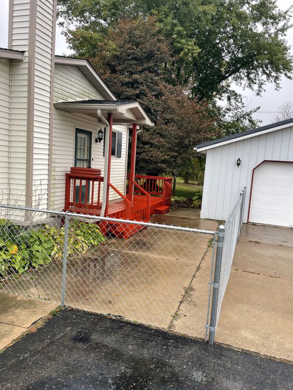 Fence Repair