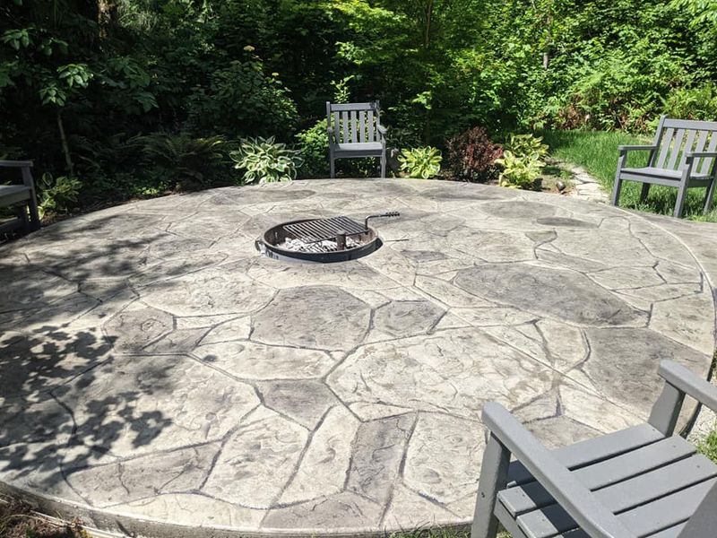 Concrete Staining & Sealing