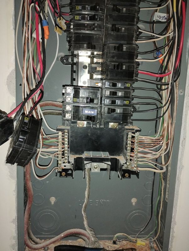 Handyman and emergency service repairs
