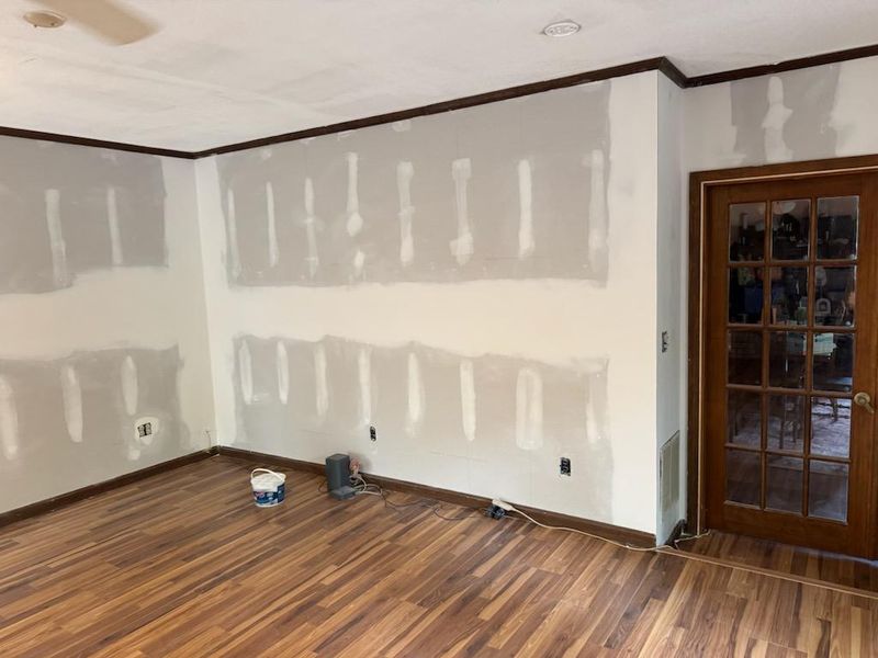 Carbondale Roof Leak repair and Drywall installation