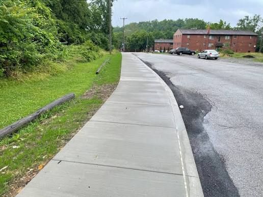 Concrete Driveway & Sidewalk Removal