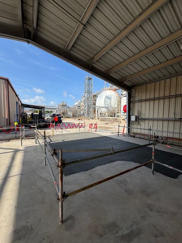 Efficient Water Line Repair Secures Chemical Plant Operations
