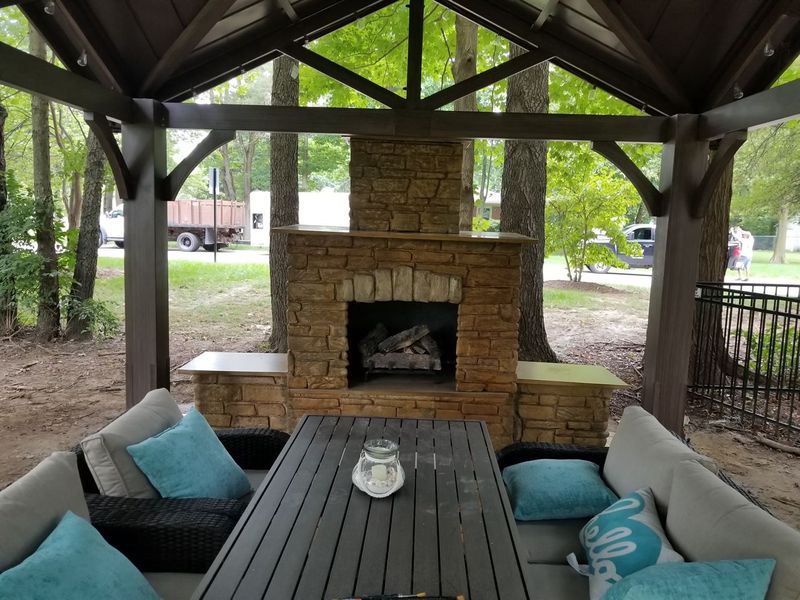 Fire pits & Fire places