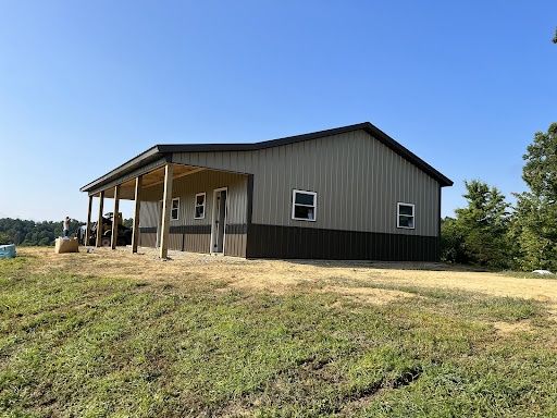 Post Frame Garage Construction