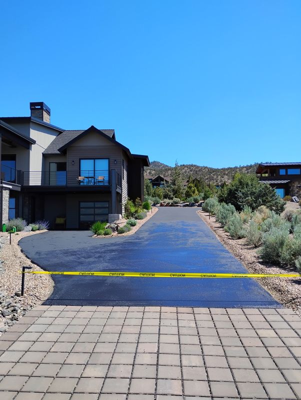 Driveway Sealcoating
