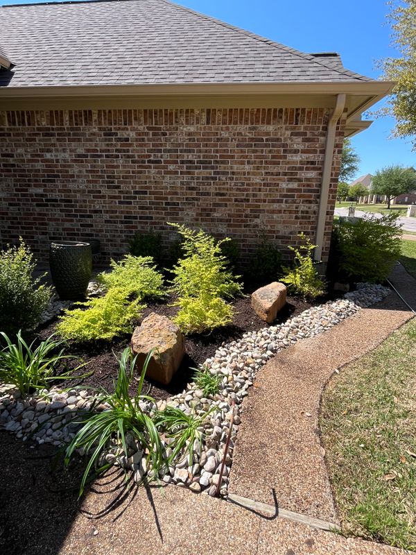 Mulch Installation