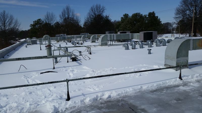 Hillview Village Apartments