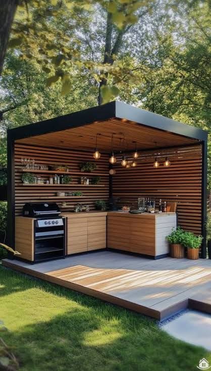 Outdoor Kitchen