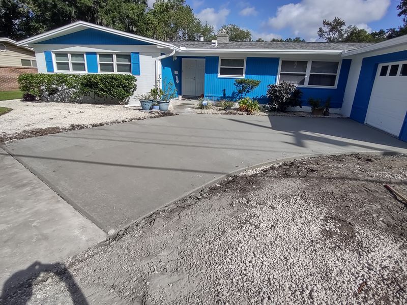 Concrete Patio and Driveways