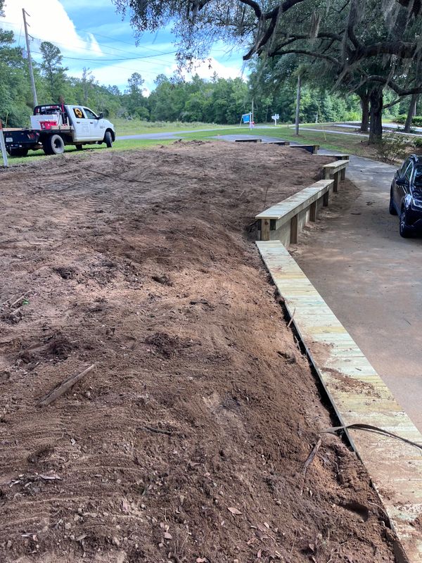 Seawall/ Retaining wall